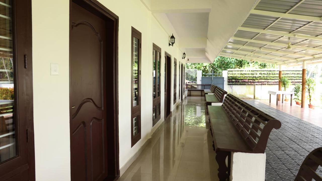 Ashtamudi Lake Garden Resorts Kollam Dış mekan fotoğraf