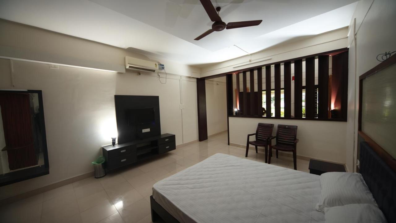 Ashtamudi Lake Garden Resorts Kollam Dış mekan fotoğraf